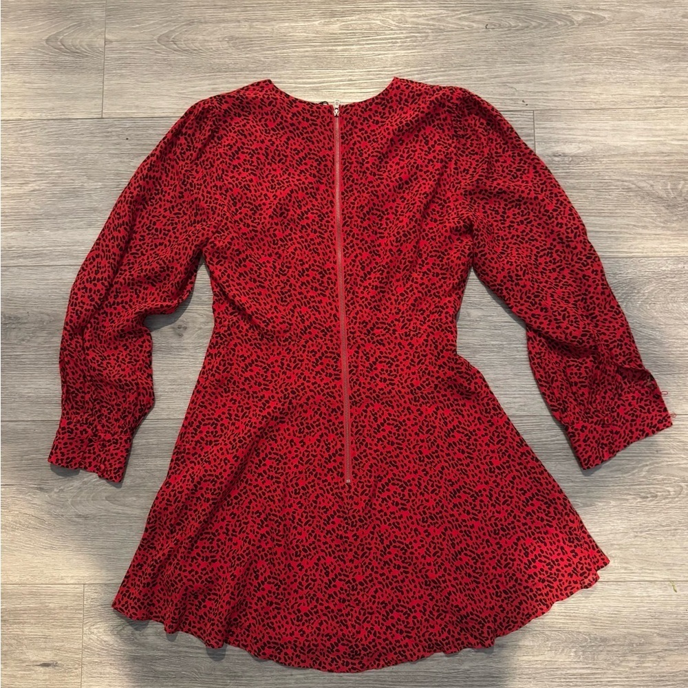 Alice + Olivia Red Animal Print Long Sleeve Dress size 6 - Picture 3 of 8